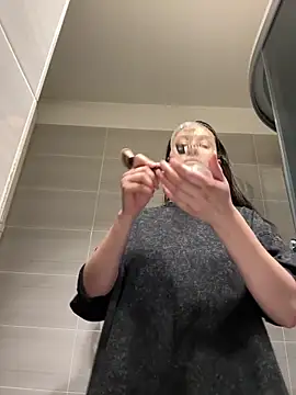 Snapshot of IrisBlues chatting on March 10, 2026, 4:56 pm IrisBlues online show from March 10, 2026, 4:56 pm