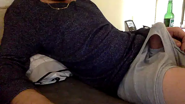 BADGUY2021 online show from December 20, 2025, 7:59 am