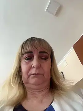 Irina2909xh online show from February 20, 2025, 9:00 am
