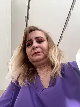 Irina2909xh online show from February 3, 2026, 10:09 am