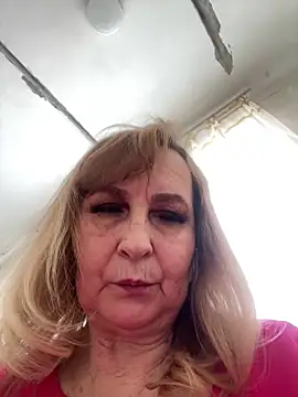 Irina2909xh online show from February 20, 2026, 12:16 pm