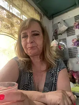 Irina2909xh online show from July 10, 2026, 9:01 am
