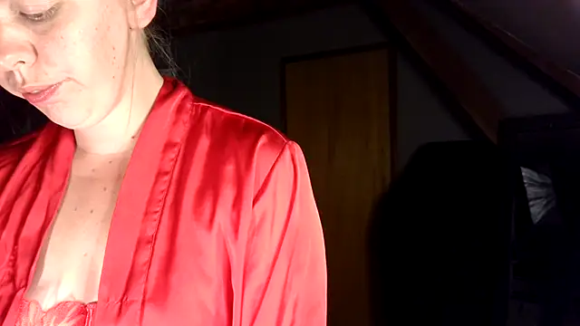 MissGirly online show from September 10, 2025, 7:36 pm