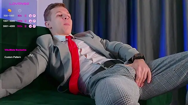 S3Xyes online show from February 21, 2025, 1:11 am