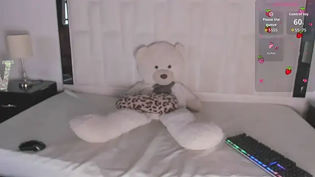 Snapshot of valentina_fi chatting on September 23, 2025, 12:41 pm valentina fi online show from September 23, 2025, 12:41 pm