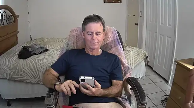 nakeedcowboi65 online show from December 10, 2024, 4:38 pm