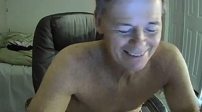 nakeedcowboi65 online show from December 12, 2024, 9:19 am