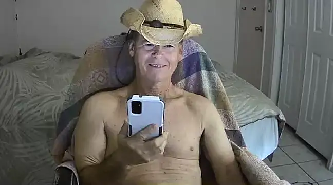 nakeedcowboi65 online show from February 13, 2025, 11:17 am