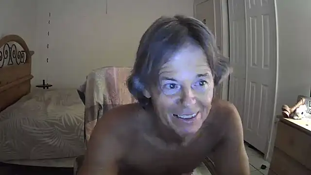nakeedcowboi65 online show from June 12, 2026, 9:19 am