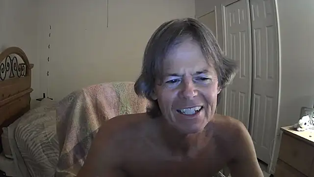 nakeedcowboi65 online show from June 27, 2026, 9:14 am