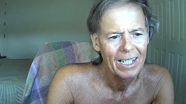nakeedcowboi65 online show from July 9, 2026, 11:42 pm
