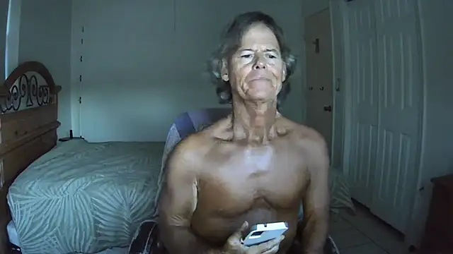 nakeedcowboi65 online show from July 22, 2026, 12:13 am