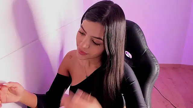 Snapshot of salome__11 chatting on December 10, 2024, 12:17 am salome 11 online show from December 10, 2024, 12:17 am