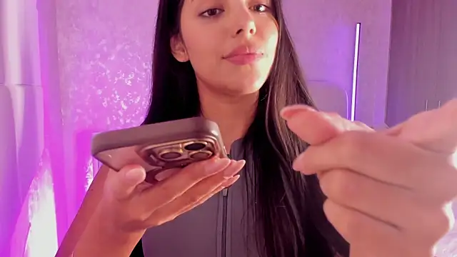 Snapshot of salome__11 chatting on February 8, 2025, 4:47 am salome 11 online show from February 8, 2025, 4:47 am