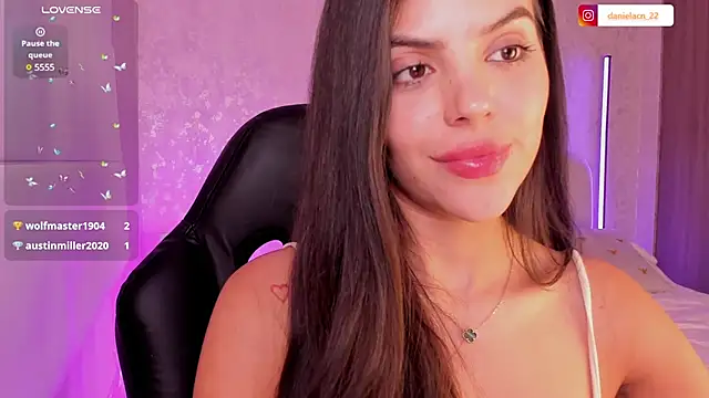 Snapshot of salome__11 chatting on March 8, 2025, 3:50 am salome 11 online show from March 8, 2025, 3:50 am