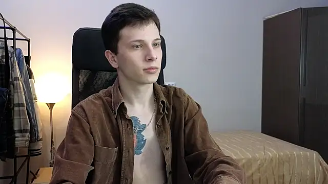 Snapshot of arlekincrop chatting on April 11, 2026, 12:26 am arlekincrop online show from April 11, 2026, 12:26 am