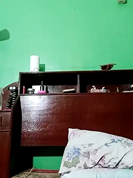 QueenSoreal online show from September 27, 2025, 7:41 pm