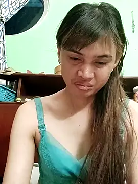 Snapshot of QueenSoreal chatting on March 15, 2026, 5:08 pm QueenSoreal online show from March 15, 2026, 5:08 pm