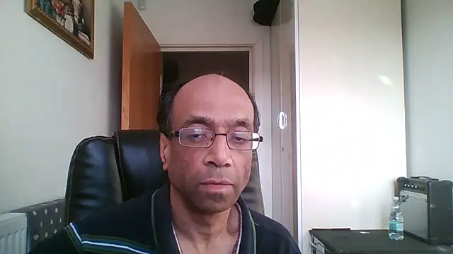 rauncher1 online show from January 14, 2025, 2:43 pm