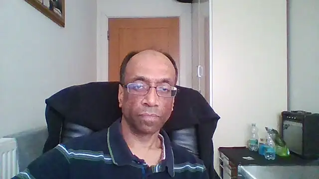 rauncher1 online show from March 16, 2025, 3:06 pm