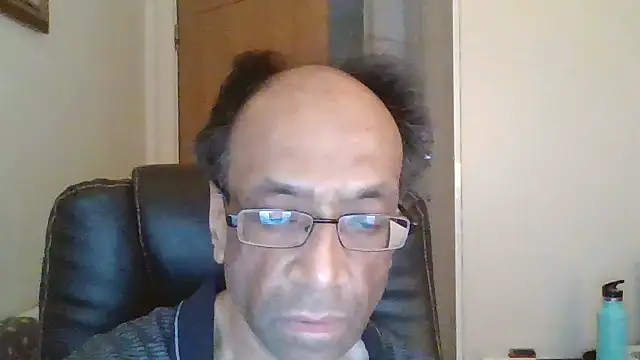 rauncher1 online show from February 26, 2026, 8:13 am