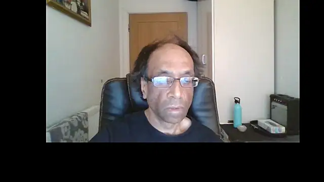 rauncher1 online show from May 6, 2026, 9:58 am