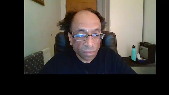 rauncher1 online show from June 11, 2026, 8:12 am