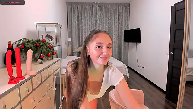 Snapshot of Bianca_lala chatting on December 16, 2024, 1:54 pm Bianca lala online show from December 16, 2024, 1:54 pm
