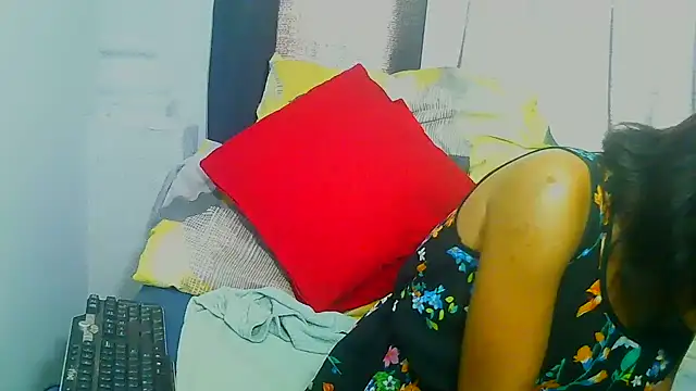 Snapshot of freaky_naughty chatting on September 28, 2025, 9:14 am freaky naughty online show from September 28, 2025, 9:14 am