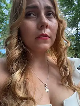 Brittanyrosexx online show from November 16, 2025, 8:47 pm