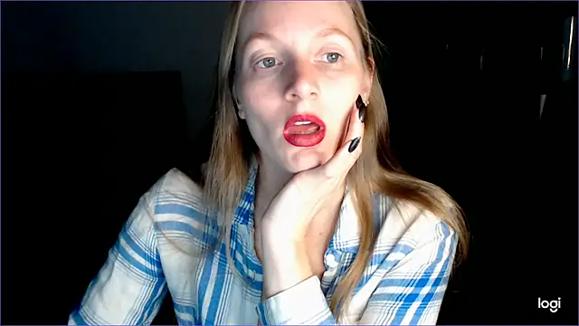 Snapshot of Shantidol chatting on October 13, 2025, 9:04 pm Shantidol online show from October 13, 2025, 9:04 pm