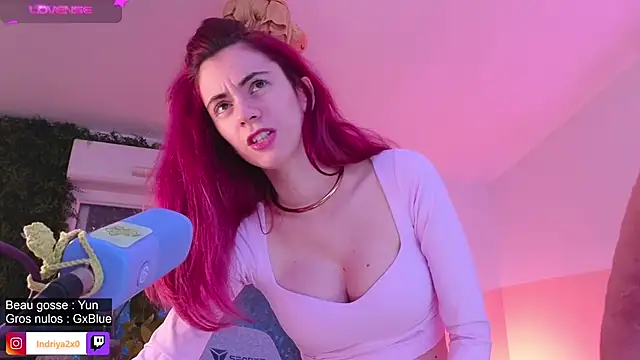 Snapshot of Indriya2x0 chatting on September 23, 2025, 7:28 pm Indriya2x0 online show from September 23, 2025, 7:28 pm