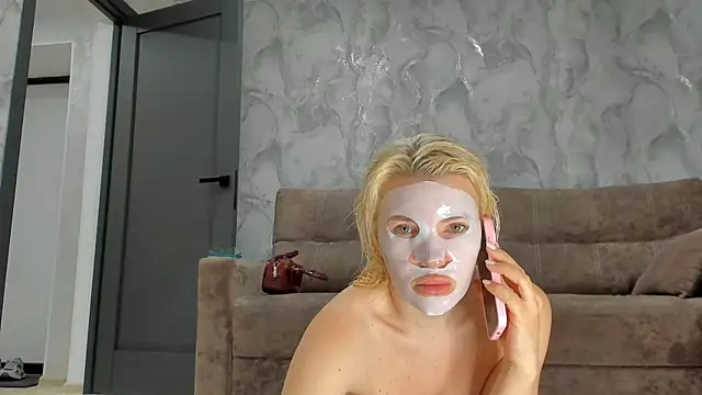 succubus online show from June 20, 2026, 7:11 am
