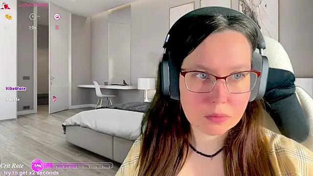 Victoria Romans online show from June 11, 2026, 3:37 am