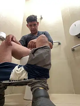 Snapshot of winalfa chatting on February 6, 2026, 6:55 pm winalfa online show from February 6, 2026, 6:55 pm