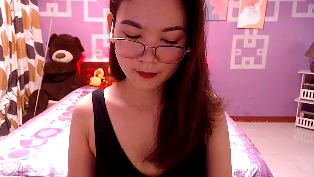 Snapshot of Sweety_Aria chatting on October 16, 2025, 5:52 am Sweety Aria online show from October 16, 2025, 5:52 am