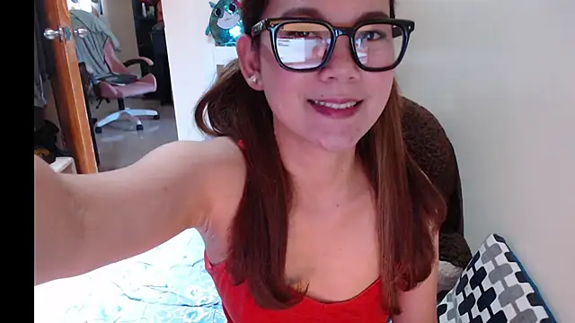 Sweety Aria online show from May 5, 2026, 3:03 am