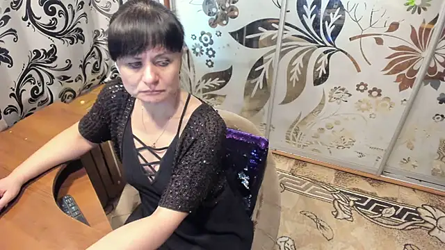 Snapshot of EVILENSA chatting on January 24, 2025, 1:25 pm EVILENSA online show from January 24, 2025, 1:25 pm