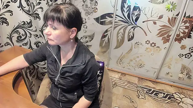Snapshot of EVILENSA chatting on March 20, 2025, 5:04 pm EVILENSA online show from March 20, 2025, 5:04 pm