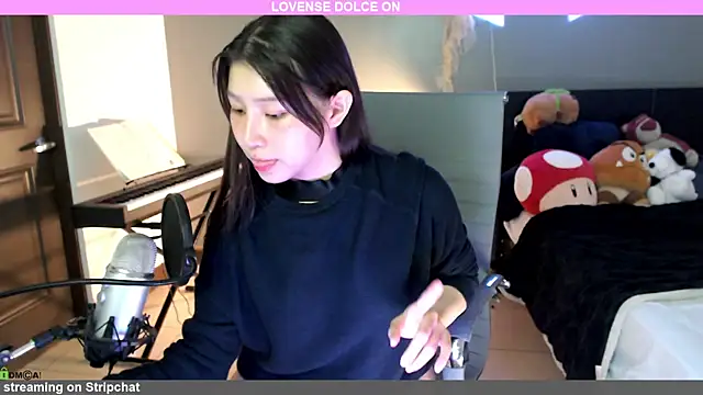 Snapshot of minarocket_ chatting on December 6, 2024, 4:06 pm minarocket  online show from December 6, 2024, 4:06 pm