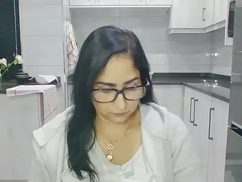Snapshot of Indiankushy chatting on July 23, 2026, 8:40 pm Indiankushy online show from July 23, 2026, 8:40 pm