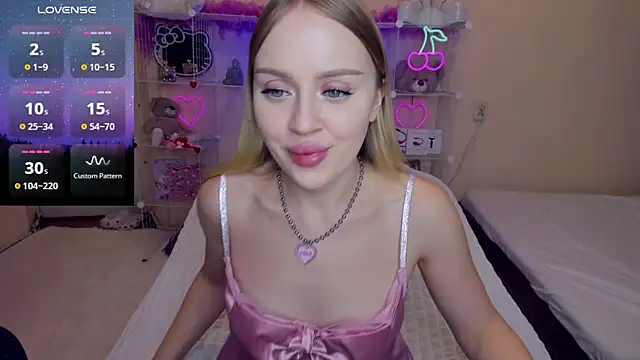 ElinOceanX online show from March 2, 2025, 4:32 pm
