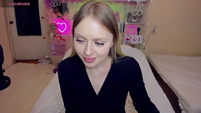 ElinOceanX online show from March 11, 2025, 2:10 am