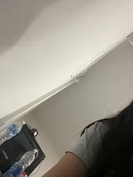 Snapshot of kiarafonseca_ chatting on October 25, 2025, 2:08 am kiarafonseca online show from October 25, 2025, 2:08 am