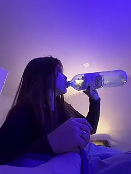 Snapshot of kiarafonseca_ chatting on April 10, 2026, 6:01 pm kiarafonseca online show from April 10, 2026, 6:01 pm