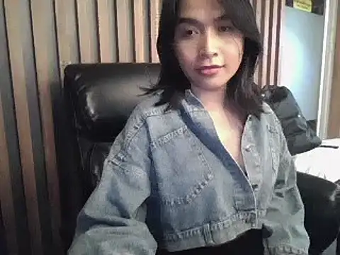 sara kimoo online show from December 7, 2024, 1:18 pm