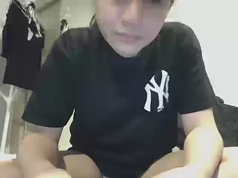 Snapshot of sara_kimoo chatting on September 27, 2025, 4:56 pm sara kimoo online show from September 27, 2025, 4:56 pm