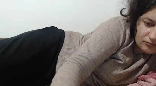 Snapshot of flowerlauren chatting on February 9, 2025, 7:27 am flowerlauren online show from February 9, 2025, 7:27 am