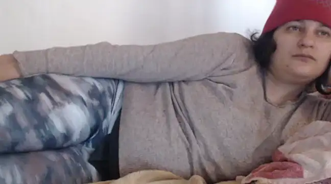 Snapshot of flowerlauren chatting on February 9, 2025, 10:53 am flowerlauren online show from February 9, 2025, 10:53 am