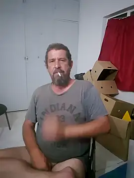 Snapshot of TryingWind chatting on February 18, 2025, 5:31 pm TryingWind online show from February 18, 2025, 5:31 pm